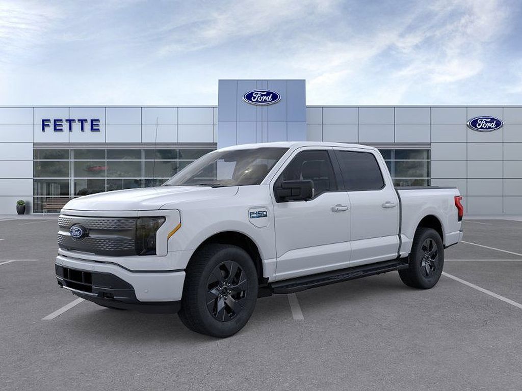 New 2025 Ford F150 Lightning Flash AWD/4WD image 1