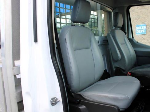 Used 2018 Ford Transit 250 138 image 10