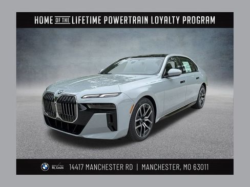 Certified 2025 BMW 740i xDrive image 1