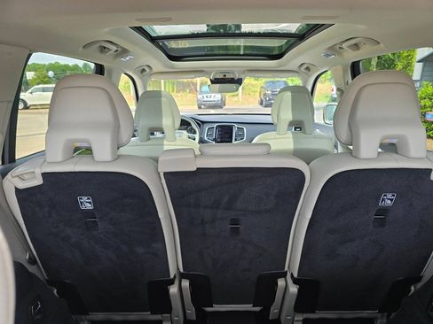 Used 2017 Volvo XC90 T6 Momentum w/ Vision Package AWD/4WD image 26