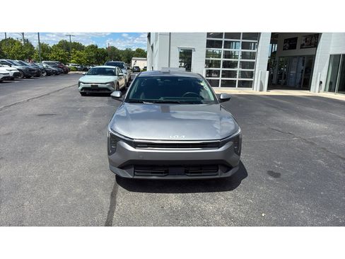 Used 2025 Kia K4 FWD image 8