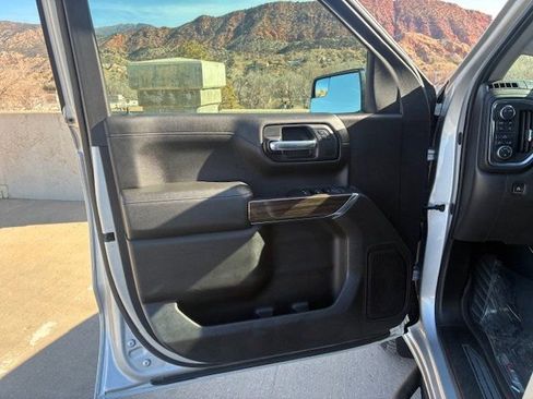 Used 2020 Chevrolet Silverado 1500 LT w/ All-Star Edition image 11