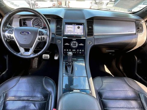 Used 2019 Ford Taurus SHO image 14