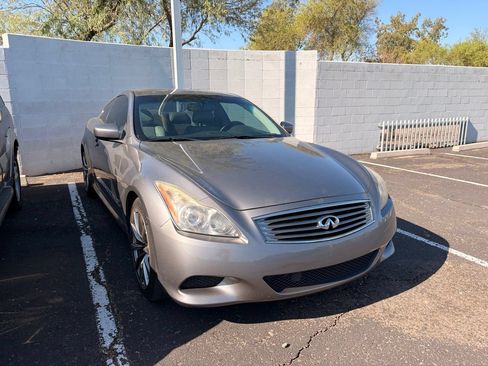 Used 2009 INFINITI G37 Journey w/ Premium Pkg RWD image 4