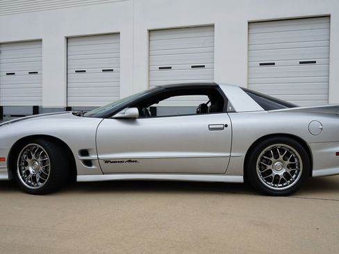 Used 2000 Pontiac Firebird Formula w/ Security Pkg image 6