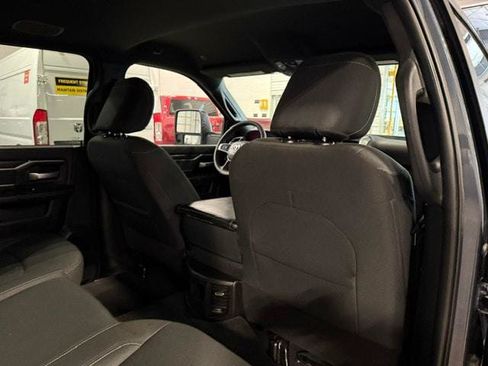 Certified 2025 RAM 2500 Big Horn AWD/4WD image 15