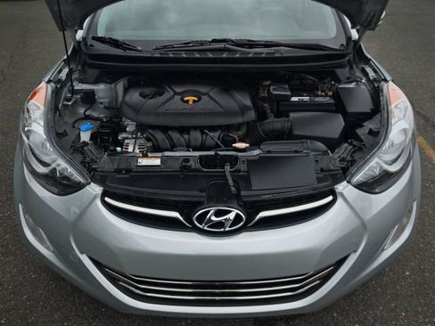 Used 2012 Hyundai Elantra Limited w/ Technology Pkg 5 FWD image 51