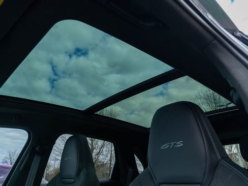 Certified 2025 Porsche Cayenne GTS image 32