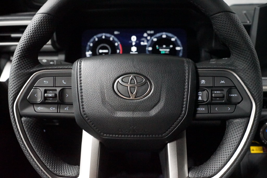 New 2026 Toyota Tacoma TRD Off-Road w/ TRD Off Road Upgrade Package AWD/4WD image 13