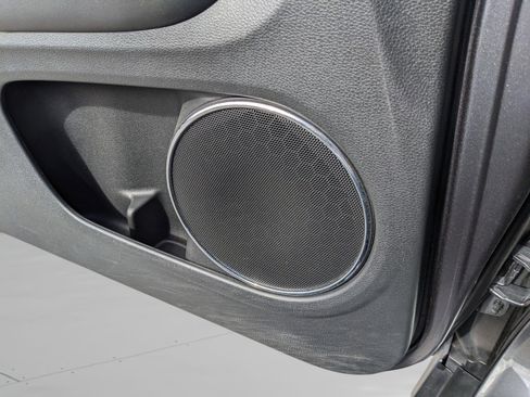 Used 2021 Honda HR-V EX image 25