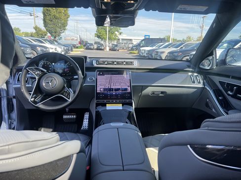 Used 2026 Mercedes-Benz S 580 4MATIC Sedan image 30