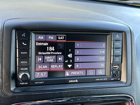 Used 2019 Dodge Grand Caravan SXT FWD image 20