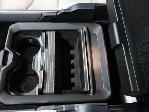 Used 2022 RAM 1500 Limited image 32