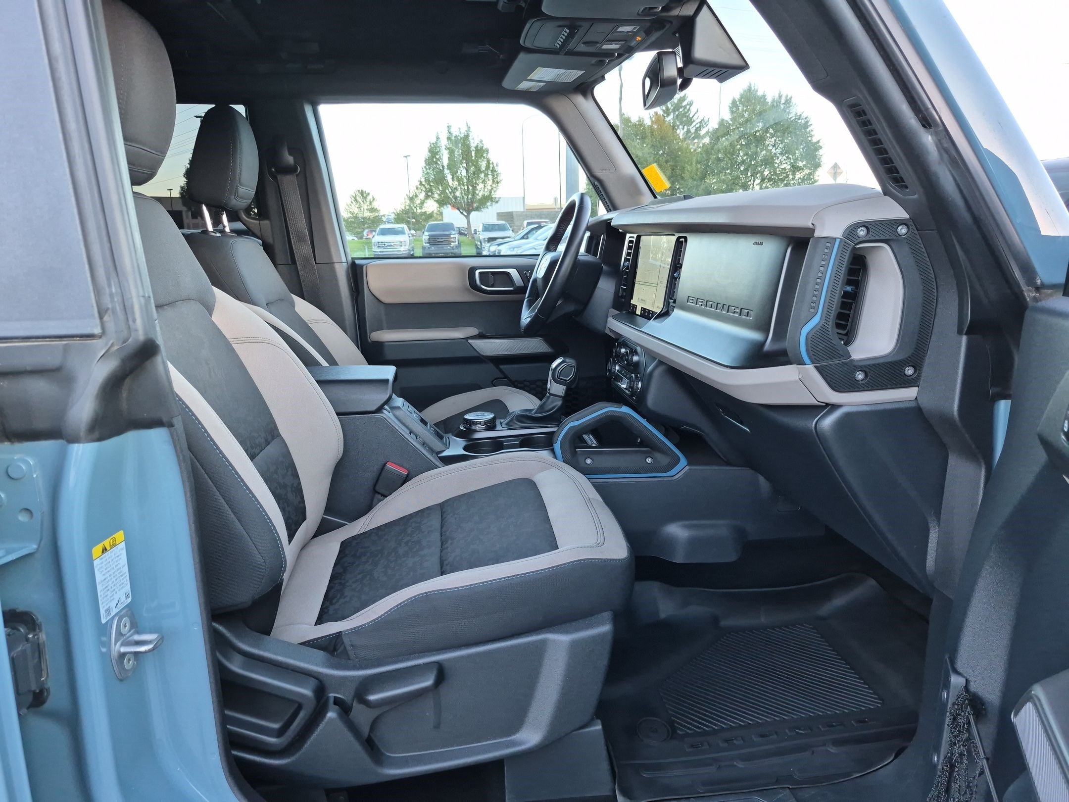 Used 2023 Ford Bronco Wildtrak AWD/4WD image 33