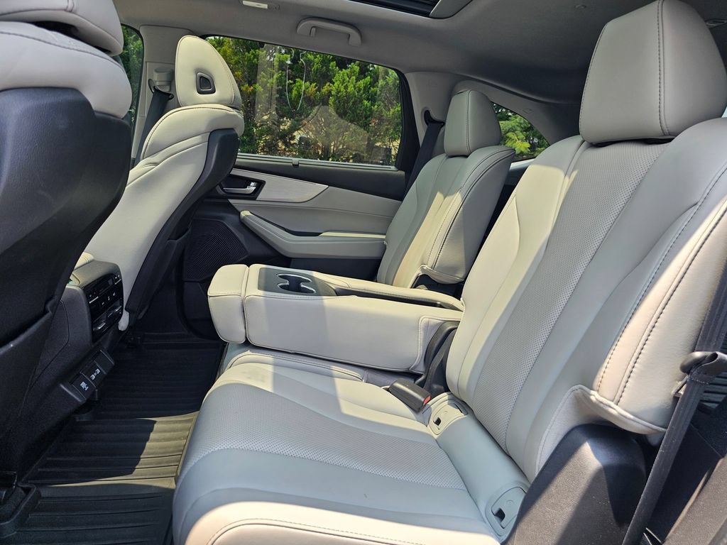 Used 2022 Acura MDX w/ Technology Package FWD image 19