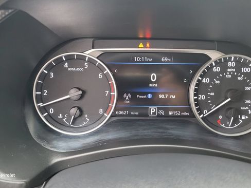 Used 2024 Nissan Sentra SV FWD image 19
