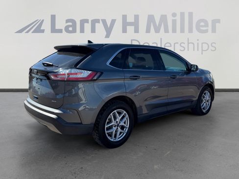 Used 2022 Ford Edge SEL AWD/4WD image 5