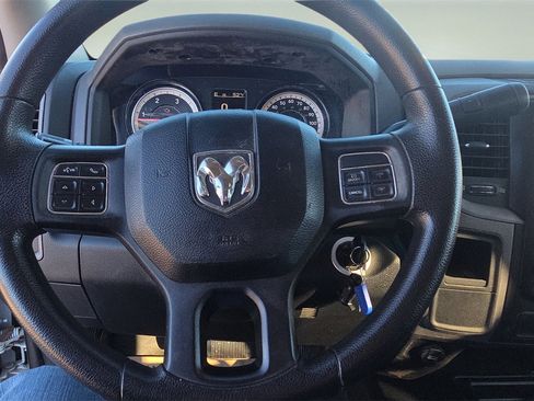 Used 2016 RAM 3500 Tradesman w/ Popular Equipment Group image 11