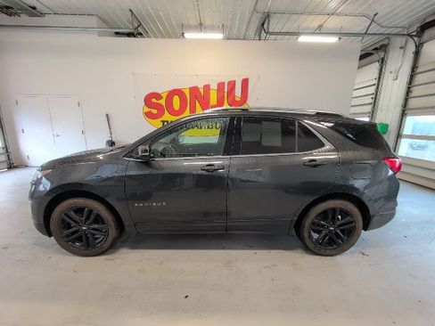 Certified 2020 Chevrolet Equinox LT w/ Sport Edition AWD/4WD image 2