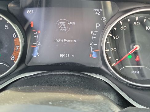 Used 2019 Jeep Compass Limited AWD/4WD image 25
