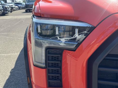 Used 2022 Toyota Tundra TRD Pro AWD/4WD image 7