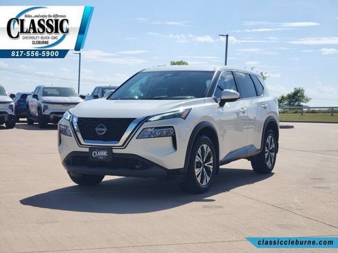 Used 2023 Nissan Rogue SV FWD image 6