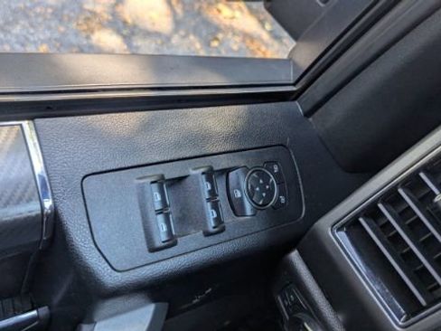 Used 2018 Ford F150 XLT w/ Equipment Group 302A Luxury AWD/4WD image 31