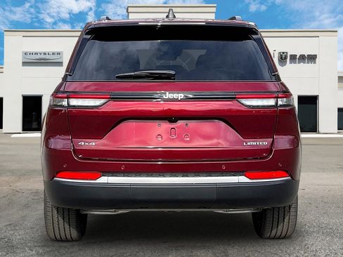 New 2026 Jeep Grand Cherokee Limited image 4