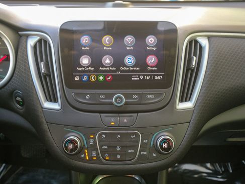 Used 2024 Chevrolet Malibu LT image 33