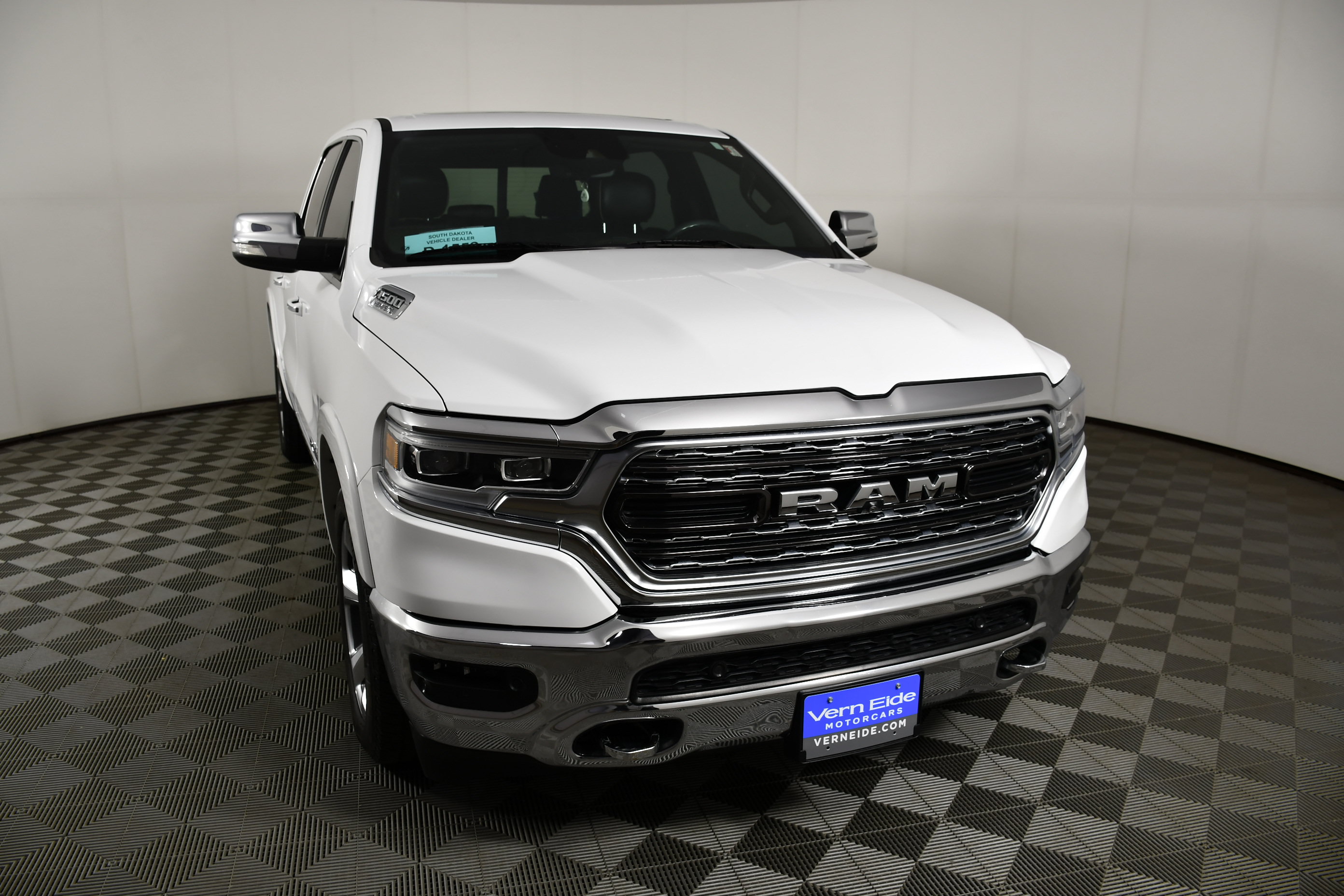 Used 2020 RAM 1500 Limited AWD/4WD image 3