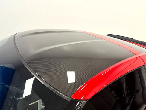 Used 2016 Chevrolet Corvette Z06 w/ 3LZ Preferred Equipment Group image 36