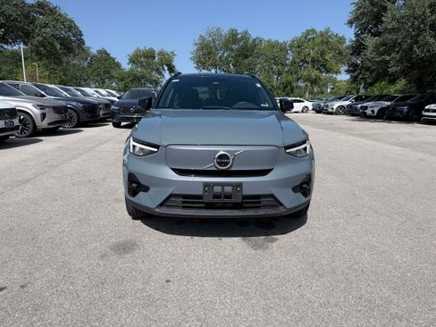 Certified 2023 Volvo XC40 Recharge Plus AWD/4WD image 8
