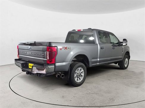 Used 2022 Ford F250 XLT w/ XLT Value Package image 5