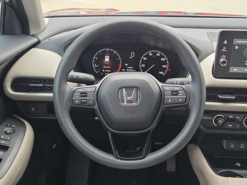 Certified 2026 Honda HR-V LX image 18