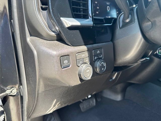 Used 2026 Chevrolet Silverado 1500 LT AWD/4WD image 18