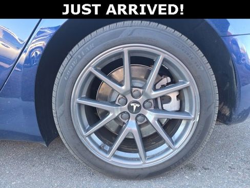 Used 2022 Tesla Model 3 Long Range image 5