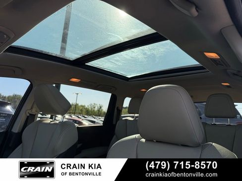 Used 2022 Subaru Ascent Limited w/ Technology Package AWD/4WD image 24