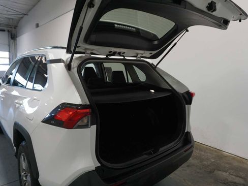 Used 2024 Toyota RAV4 XLE image 5