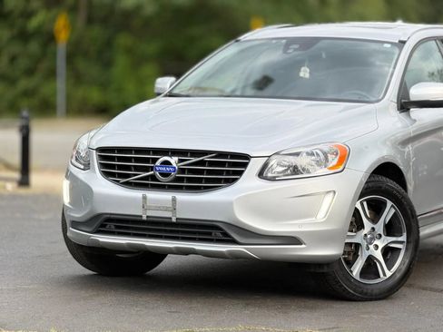 Used 2015 Volvo XC60 T6 Platinum AWD/4WD image 2