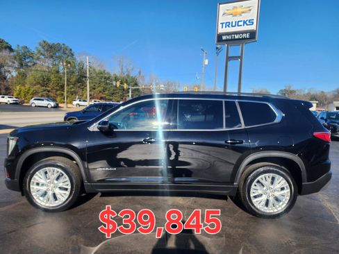 Used 2024 GMC Acadia Elevation w/ Luxury Package image 2