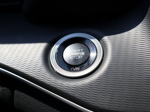 New 2025 Jeep Grand Cherokee Altitude image 32