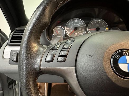 Used 2005 BMW M3 Convertible image 24