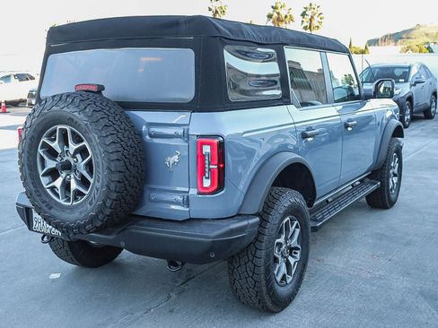 Used 2023 Ford Bronco Badlands AWD/4WD image 9