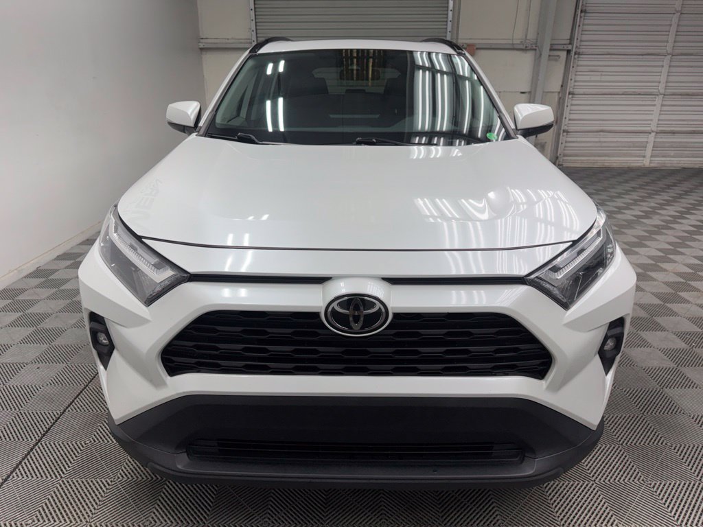 Used 2023 Toyota RAV4 XLE Premium FWD image 7