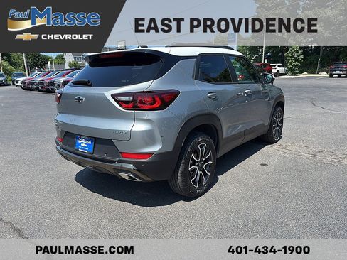 Used 2024 Chevrolet TrailBlazer ACTIV w/ Driver Confidence Package AWD/4WD image 7