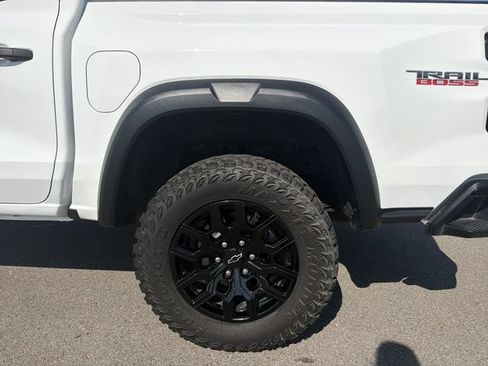 Used 2026 Chevrolet Colorado Trail Boss AWD/4WD image 21