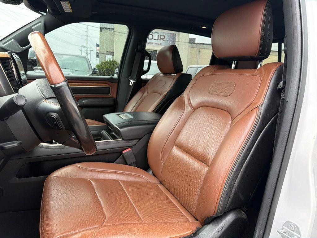 Used 2019 RAM 1500 Limited AWD/4WD image 32