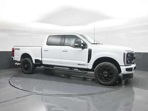 New 2026 Ford F250 Lariat w/ Black Appearance Package image 11