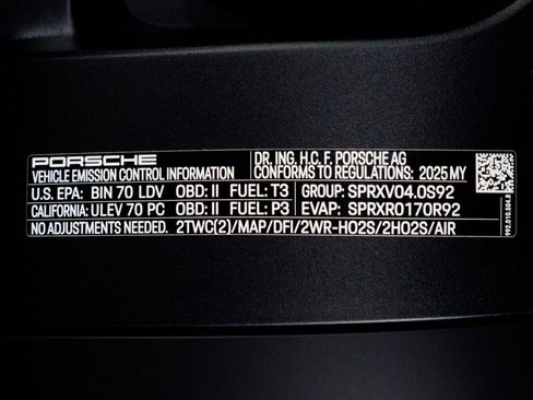Used 2025 Porsche 911 GT3 RWD image 78