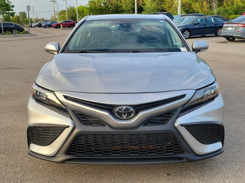 Used 2024 Toyota Camry SE FWD image 2